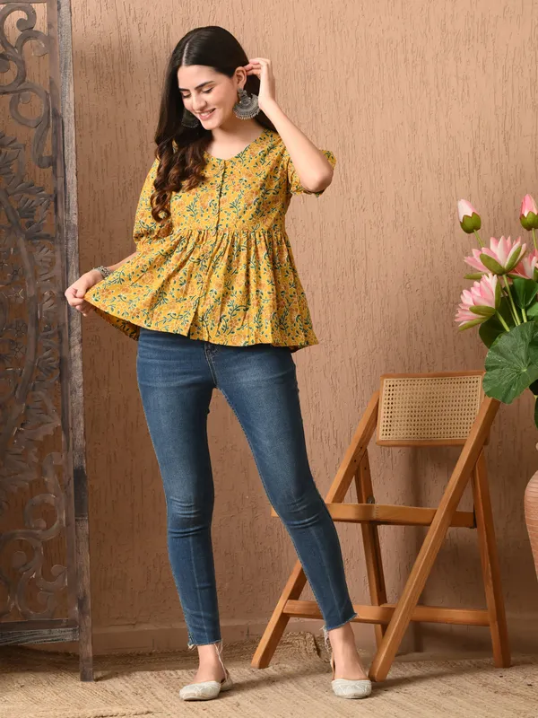 Yellow_Floral_Print_Cotton_top