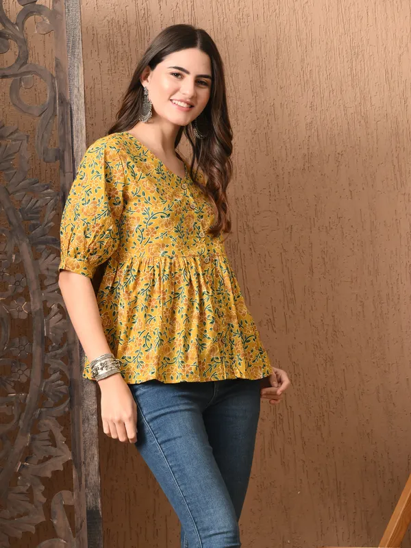 Yellow_Floral_Print_Cotton_top