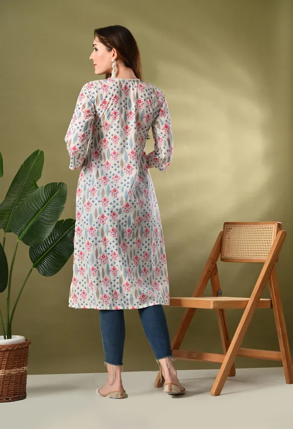 White_Floral_Print_Flared_Kurtas