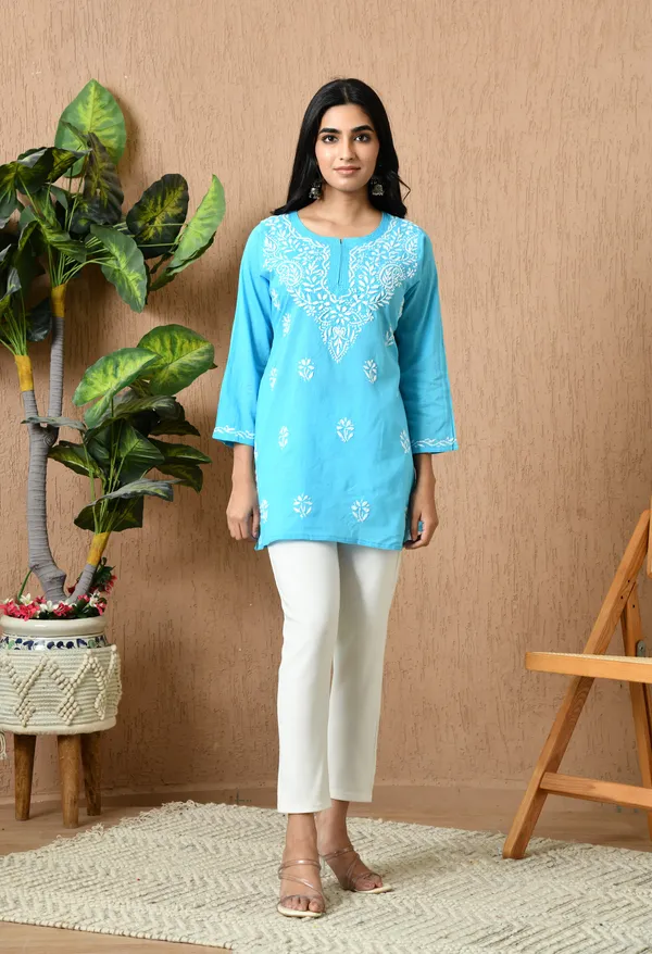 Blue_Hadloom_Chikankari_Kurti