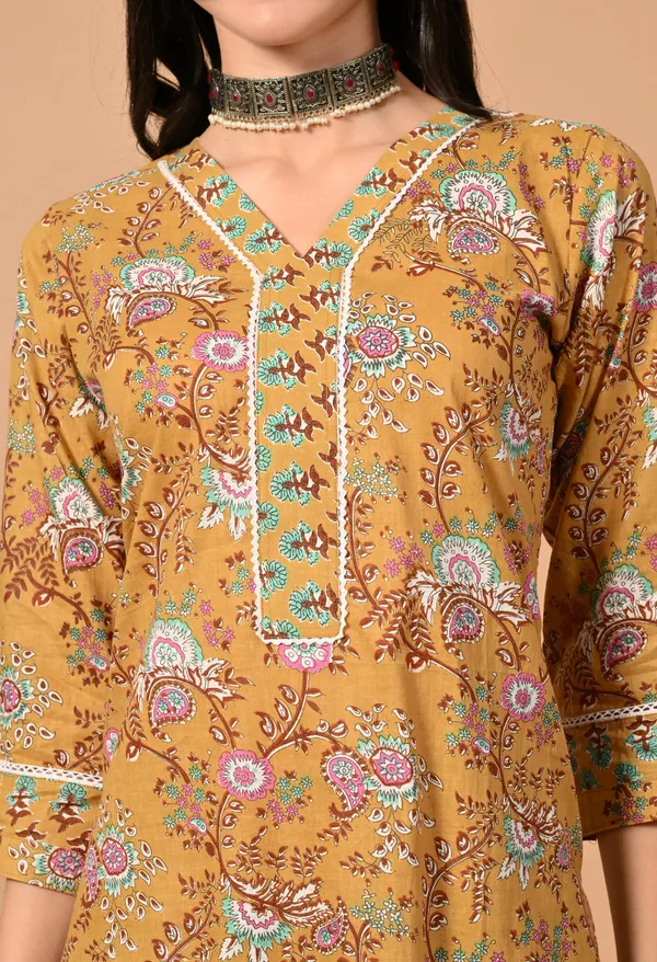 Yellow_Floral_V-Neck_Kurta_Sets_With_Dupatta_For_Women
