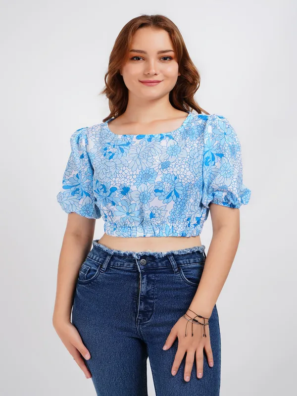 Blue_Floral_Print_Crop_Top