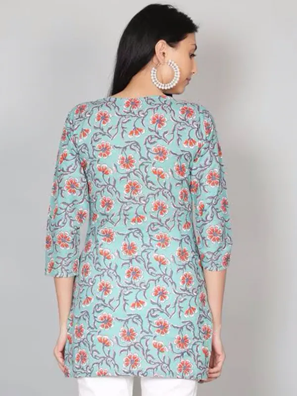 Blue_Floral_Print_Kurti