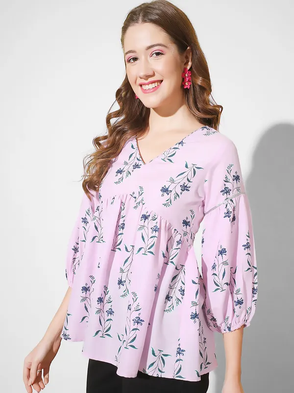 Lavender_Floral_Print_Flared_Top