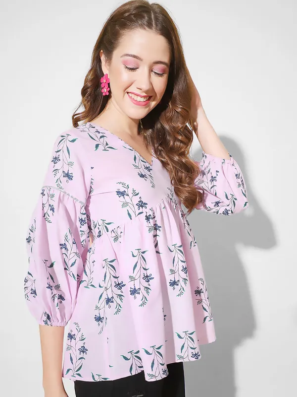 Lavender_Floral_Print_Flared_Top