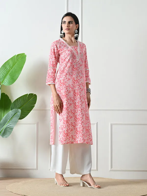 Pink_Lace_Work_Printed_Cotton_Kurta