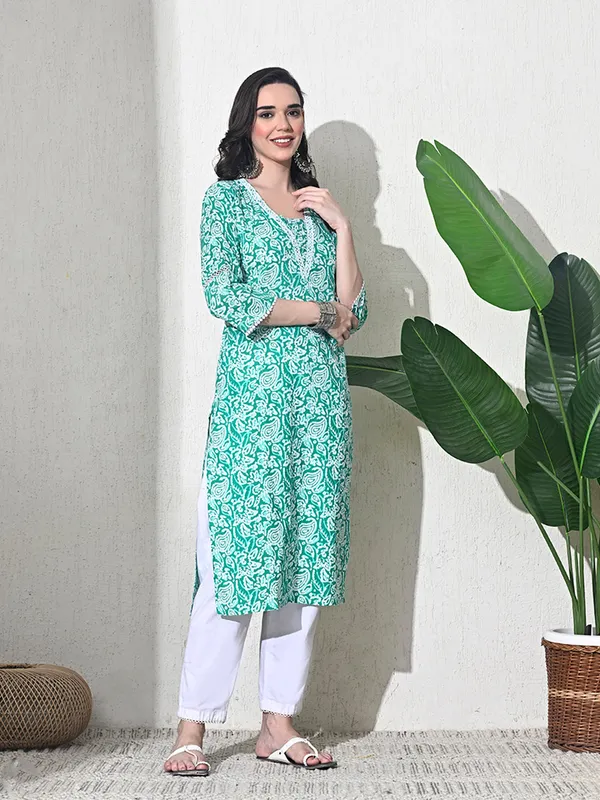 Green_Lace_Work_Cotton_Kurta