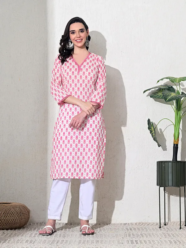 Pink_Floral_Lace_Work_Cotton_Kurta