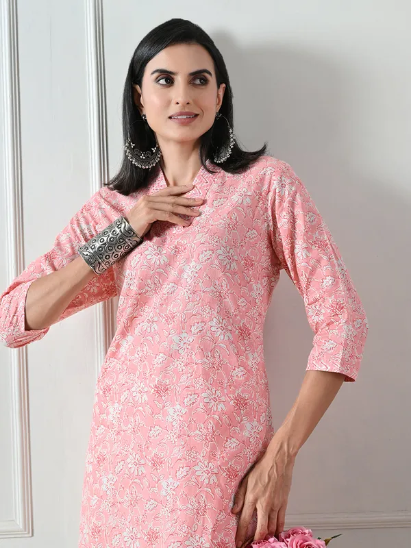 Pink_Block_Print_Straight_Cotton_Kurta