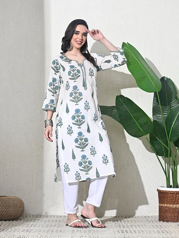 White_Block_Print_Lace_Work_Kurta