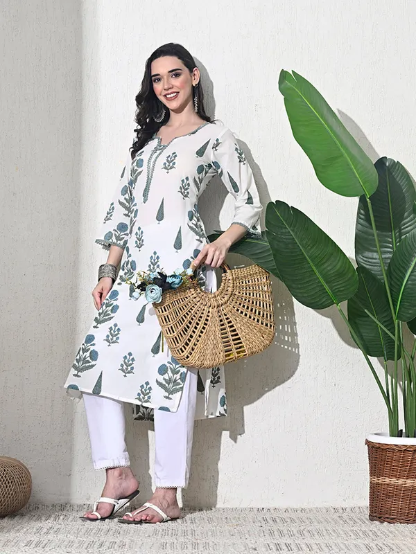 White_Block_Print_Lace_Work_Kurta