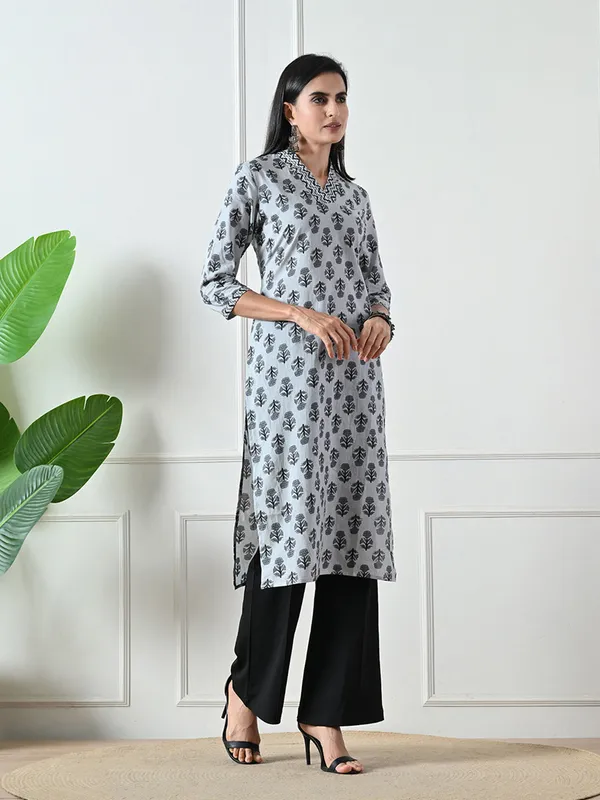 Grey_Block_Print_Straight_Cotton_Kurta