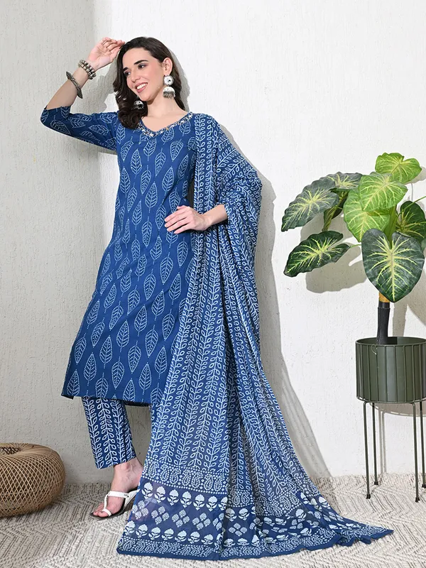 Blue_Jaipuri_Print_Sequins_Work_Kurta_set