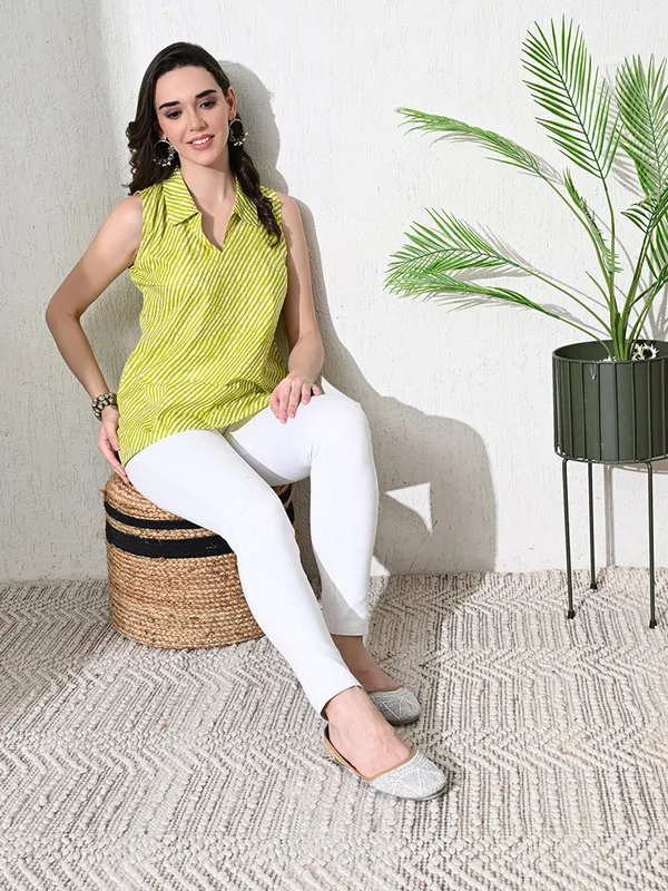Green_Leheriya_Print_Cotton_Kurti