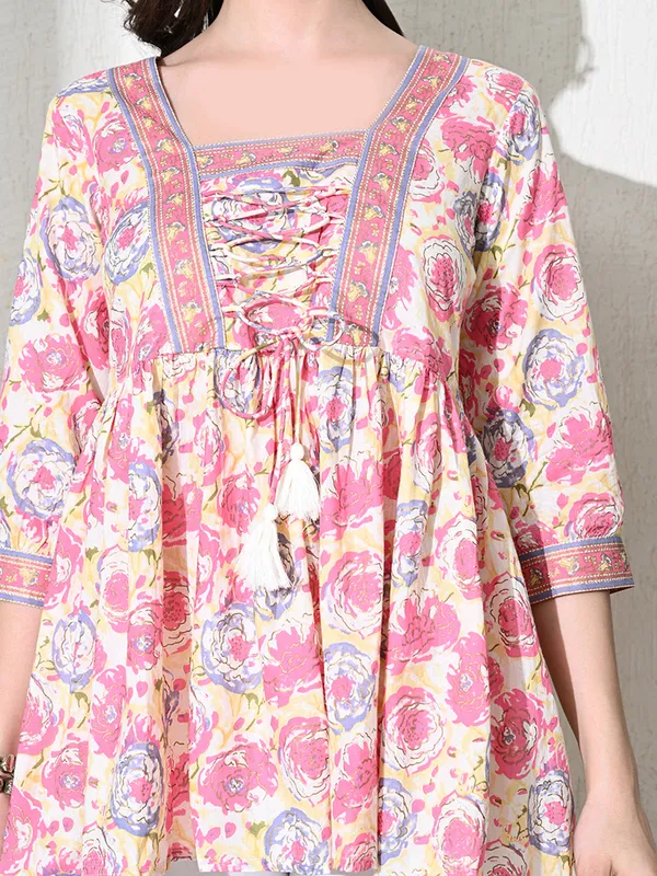 Pink_Floral_Printed_Empire_Top