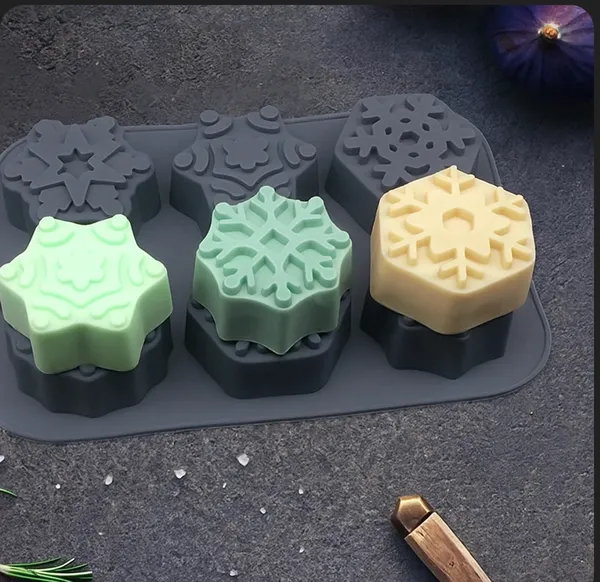 White_6_Cavities_Snowflake_Shape_Chocolate_Silicone_Making_Candy_Soap_Cupcake_Gifts_Moulds