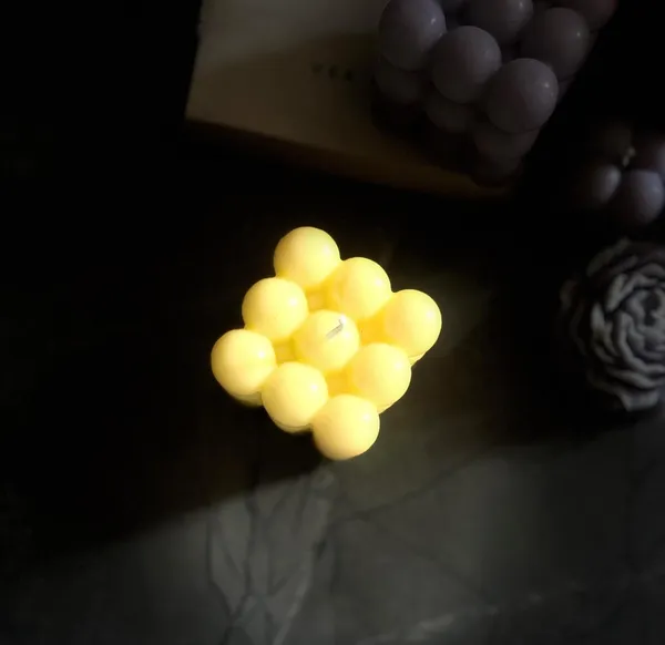 Yellow_Bubble_Design_Scented_Candle_For_Home_Decor_&_Relaxing_Your_Mind