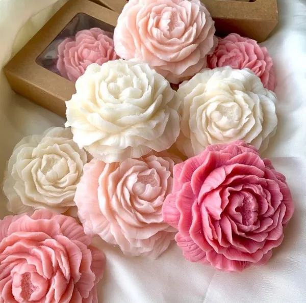 White_&_Pink_Wax_Peony_Flower_Scented_Candles_Blend_Of_Natural_Fragrances_Long-Lasting_Aroma_Perfect_For_Home_Decor_&_Festivals_Gifting_(Beautiful_Shades_Of)_(Pack_Of_2)