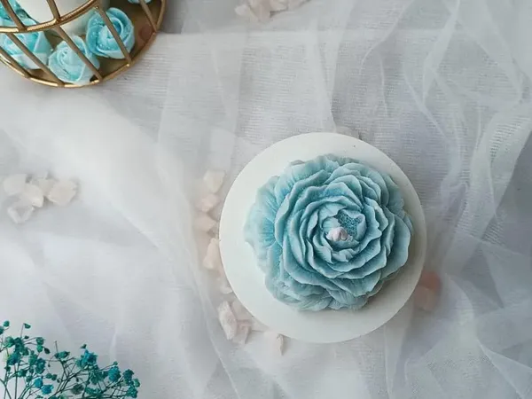Blue_Peony_Flower_Scented_Candles_Blend_Of_Natural_Fragrances_Long-Lasting_Aroma_Perfect_For_Home_Decor_&_Festivals_Gifting_(Pack_Of_2)