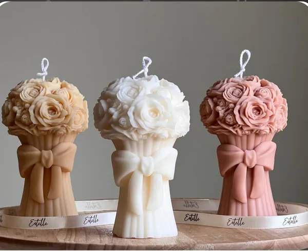 White_Decorative_Scented_Rose_Bouquet_Candle,_Handcrafted_Wax_With_Bow_Design,_White,_Wedding_And_Home_Decor_(Pack_Of_1)