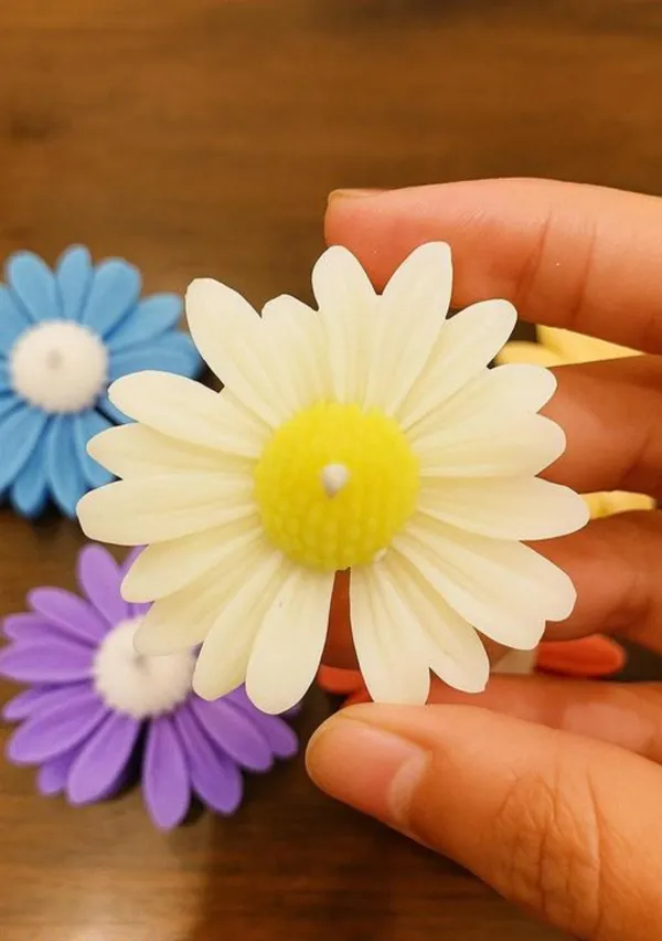 Multicolor_Scented_Flower_Candles_For_Anniversary,_Valentine'S_Day,_Wedding,_Birthday,_Christmas_Decoration_(Set_Of_6)
