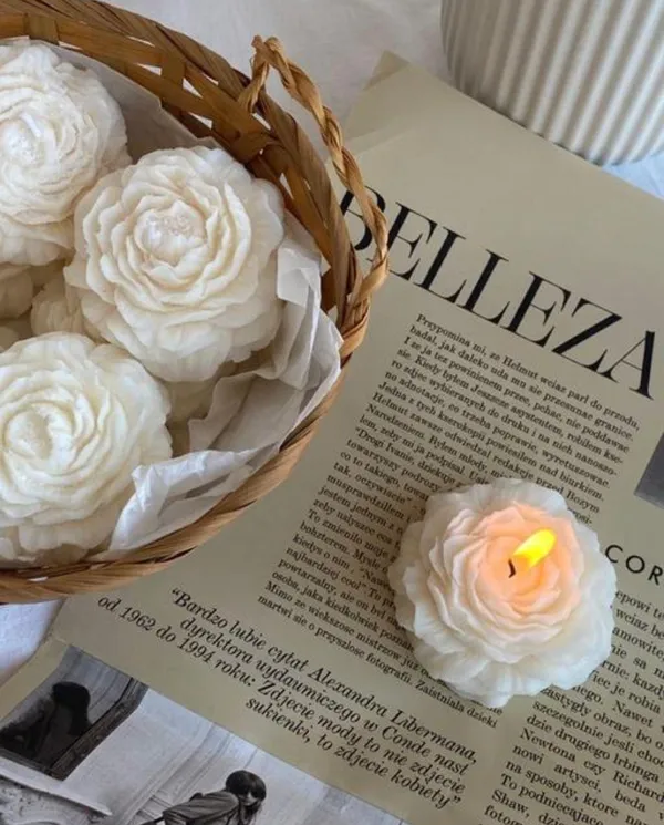 White_Peony_Flower_Scented_Candles_Blend_Of_Natural_Fragrances_Long-Lasting_Aroma_Perfect_For_Home_Decor_&_Festivals_Gifting_(Beautiful_Shades_Of_White_&_Pink)_(Pack_Of_2)