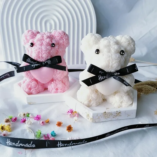 Peaknock_Teddy_bear_Candle_Making_kit_includes_Pillar_soy_wax_A++,_one_food_grade_premium_silicon_teddy_mould_,Wicks__,_Colors,_Wick_holder_and_Fragrances_
