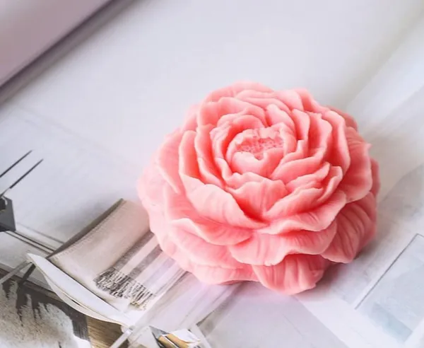 Pink_Peony_Flower_Scented_Candles_Blend_Of_Natural_Fragrances_Long-Lasting_Aroma_Perfect_For_Home_Decor_&_Festivals_Gifting_(Beautiful_Shades_Of_White_&_Pink)_(Pack_Of_4)
