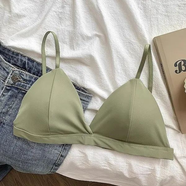 Womenâ€™s_Everyday_White_Seamless_Bralette_|_Soft_Padded_|_Free_Comfort_Innerwear_|_Green_|_Pack_Of_1_|_Lightweight_Daily_Wear_Innerwear_.