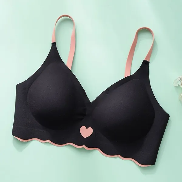 Women_Seamless_Innerwear_Set_|_Heart_Shape_Padded_Bra|_Wireless_&_Daily_Comfort_Fit