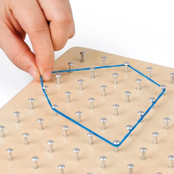 Wooden_Geoboard_Nail_Board_for_Kids_|_Montessori_STEM_Learning_Toy