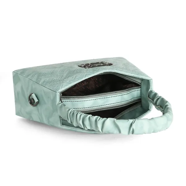 Elegant_Green_Designer_Shoulder_Bag_For_Women_With_Embossed_Pattern_&_Metal_G_Logo
