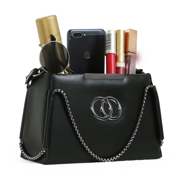 Trendy_Black_Faux_Leather_Shoulder_Bag_For_Women_With_Chain_Strap_&_Dual_Ring_Metal_Design