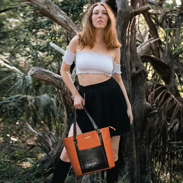 Women_Tan_Pocket_Croco_Leather_Handbag_Elegant_Faux_Leather_Handbag_With_Gold_Accents,_Spacious_Shoulder_Purse_For_Office,_Travel_&_Everyday_Use