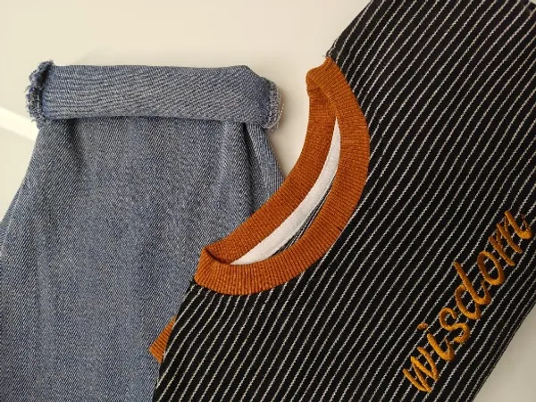 Blakish_Grey_Cotton_Pullover_And_Jeans