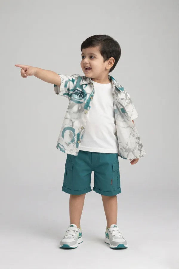 Rhinito_Woven_Bold_half_Sleeves_Printed_Shirt_&_Cargo_Shorts_With_Inner_Tee_-_Multicolor_set