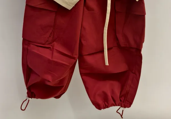 Marron_Cotton_Blend_Short-Sleeve_T-Shirt_And_Cargo_Pant