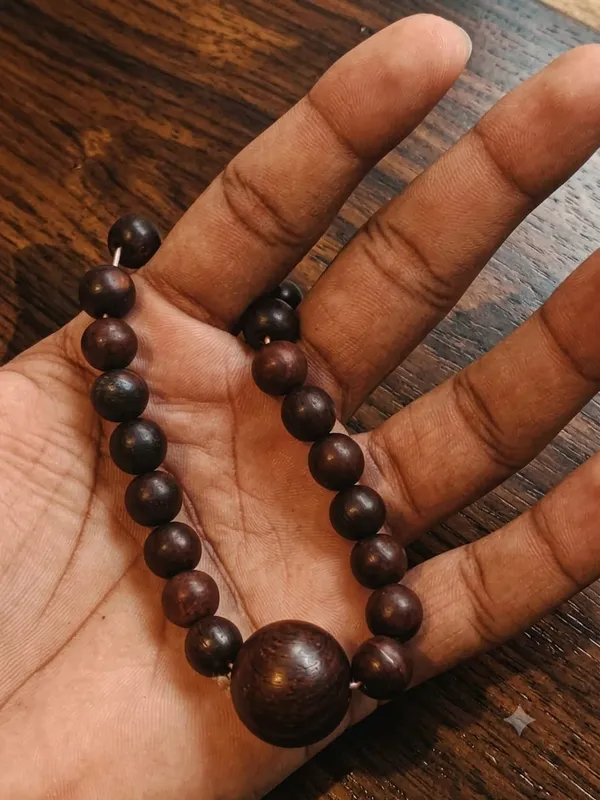 Red_Sandalwood_Bracelet_