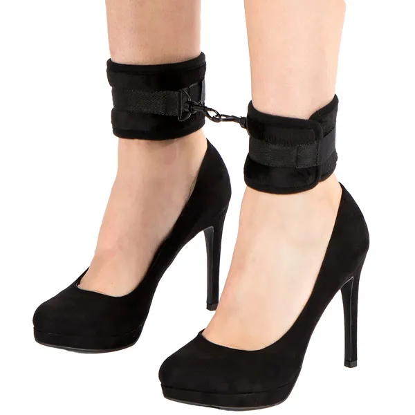 Hand_Cuffs_BDSM_-_Cuffs_for