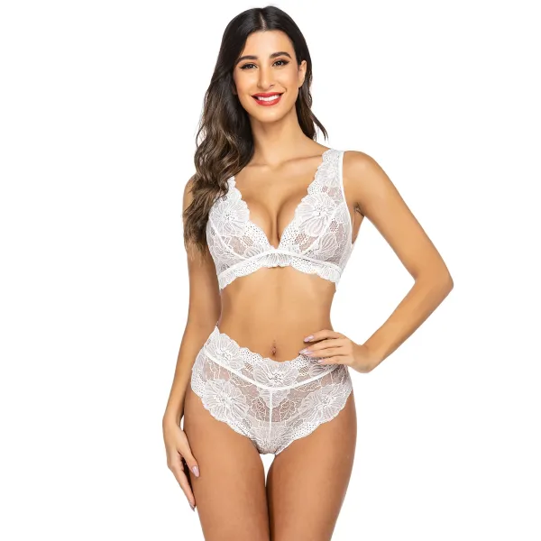Deep_Neck_Lingerie_Set_for_Women