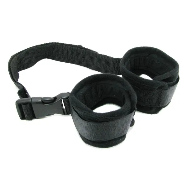 Hand_Cuffs_BDSM_-_Cuffs_for