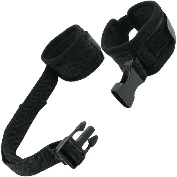 Hand_Cuffs_BDSM_-_Cuffs_for