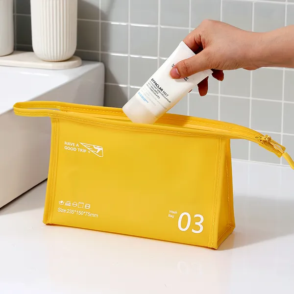 Yellow_Polyester_Premium_&_Elegant_Style_Bag_For_Unisex