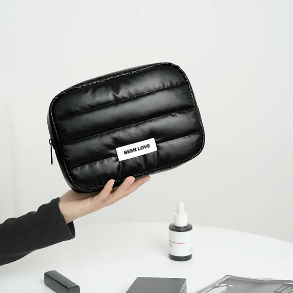 Black_Polyester_Premium_&_Elegant_Model_Bag_For_Unisex