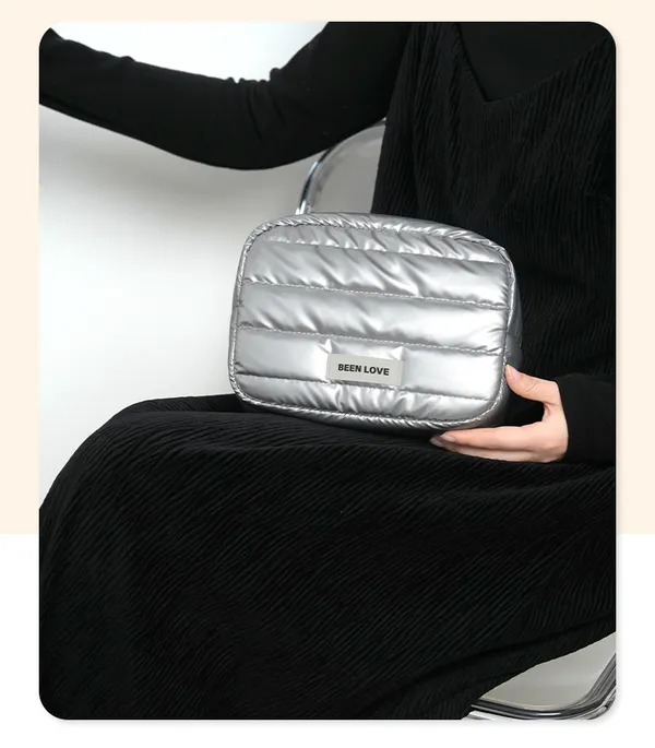 Silver_Polyester_Premium_&_Elegant_Style_Bag_For_Unisex