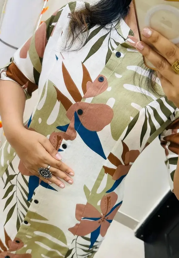 Aline_Kurti_pattern_paired_with_Ankle_length_Pant_Giving_perfect_outfit