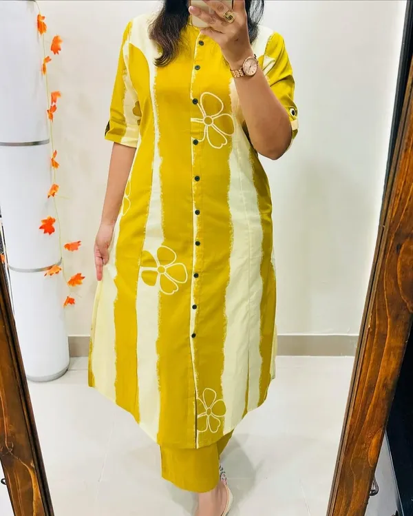 Yellow_Floral_Printed_Cotton_Kurta_Palazzo_Co-Ord_Set_For_Women_(chakri)