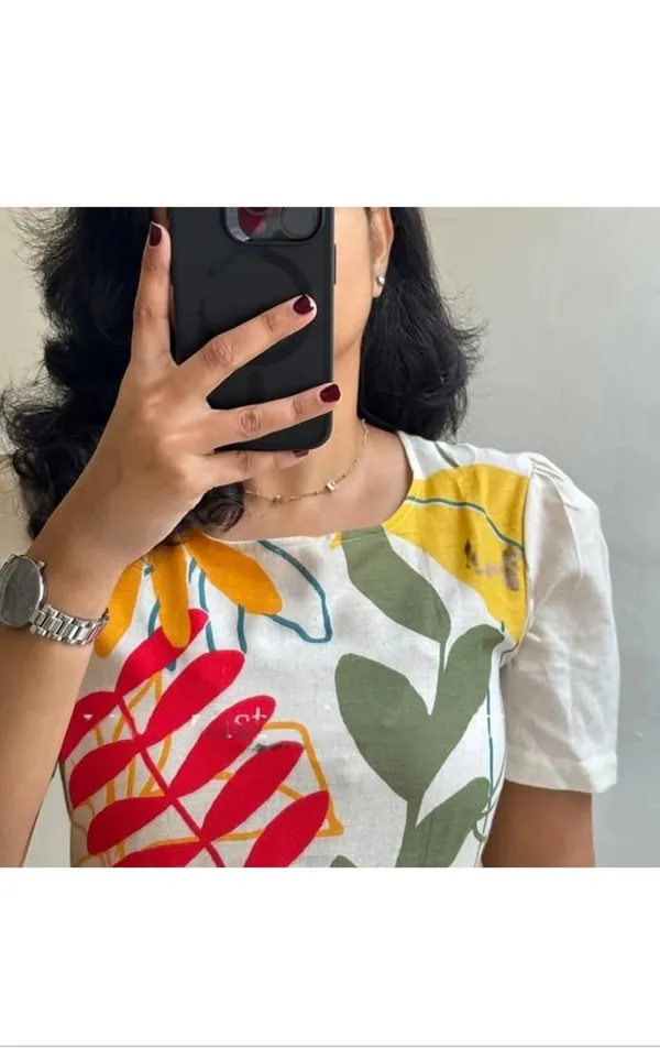 Beautiful_Floral_Print_Beige_Cotton_Flex_Midi