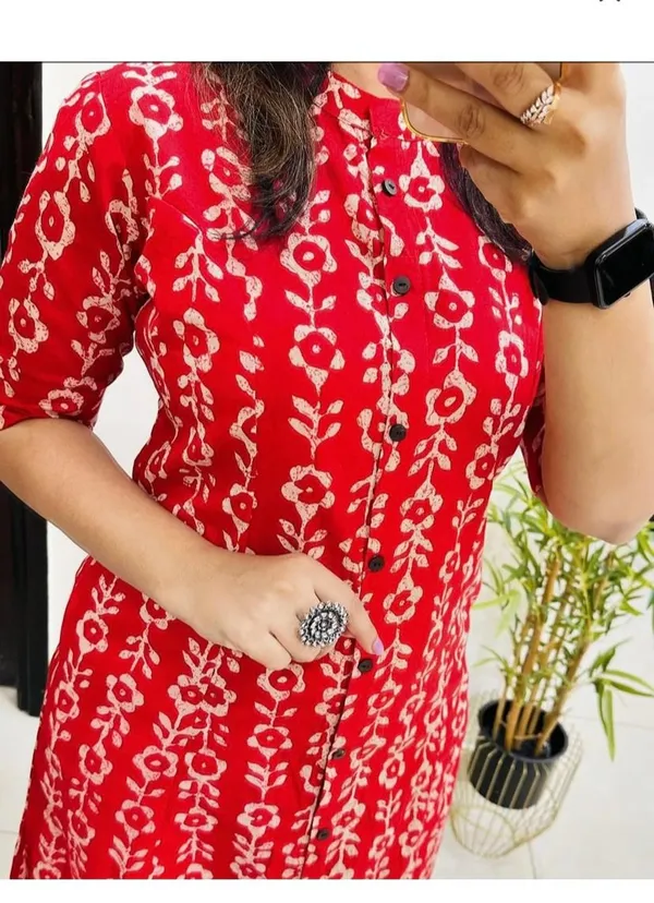Beautiful_Floral_Print_Red_Cotton_Kurti_Plazo_Set