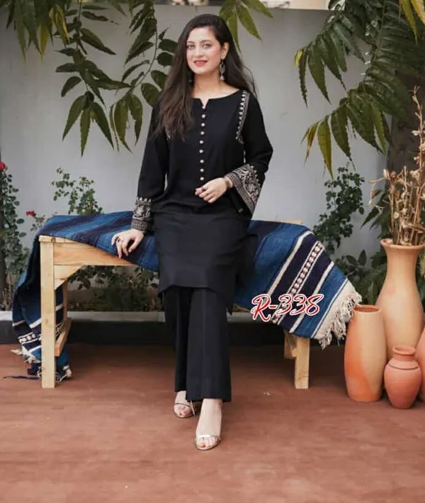 Black_aari_work_kurta_Plazzo_set